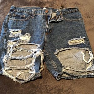 Ripped denim shorts